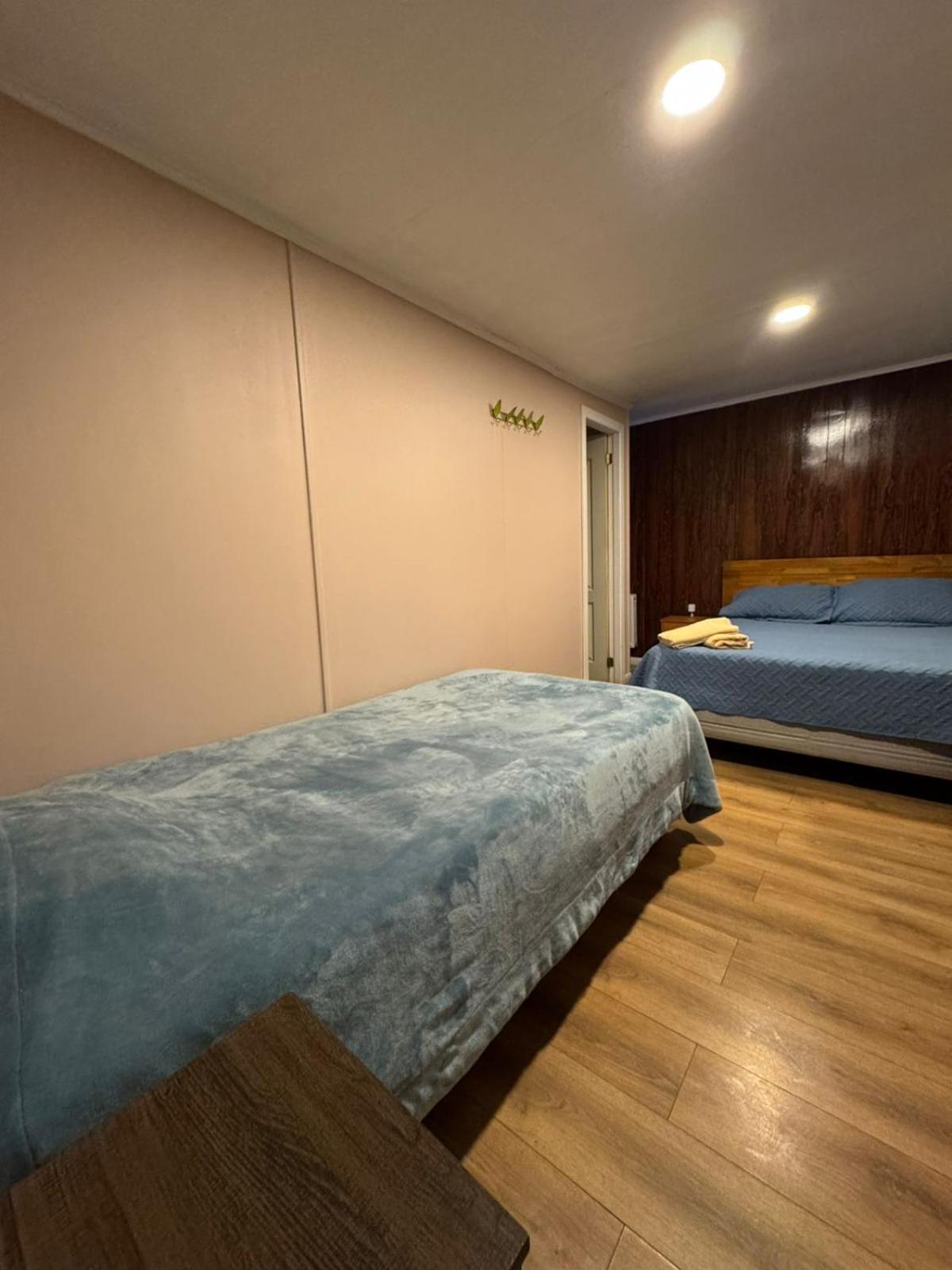 World'S End Hostal Puerto Natales Exterior photo